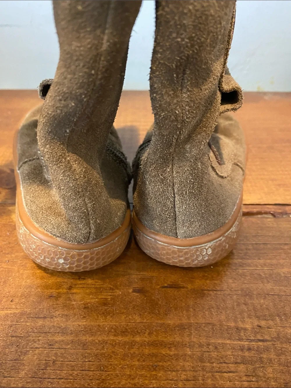 Livie & Luca Brown Suede Boots